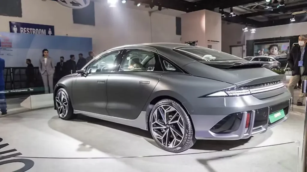 Hyundai Ioniq 6