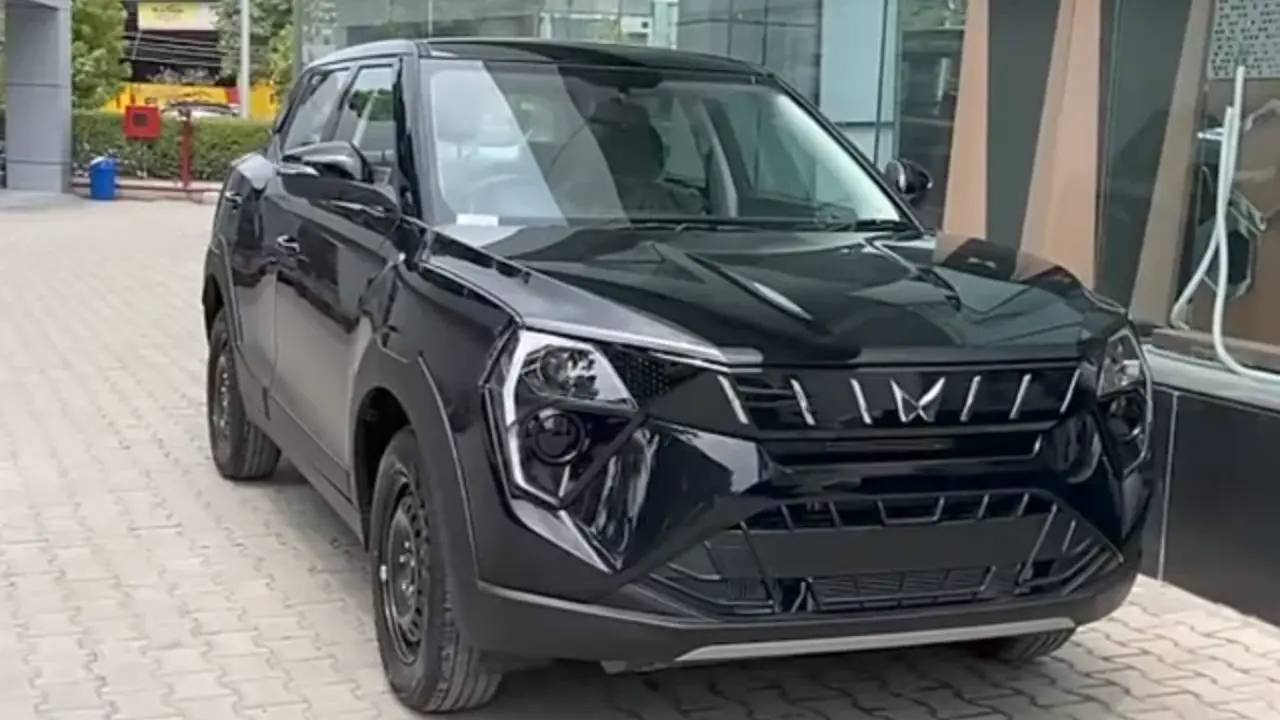 Mahindra XUV 3XO